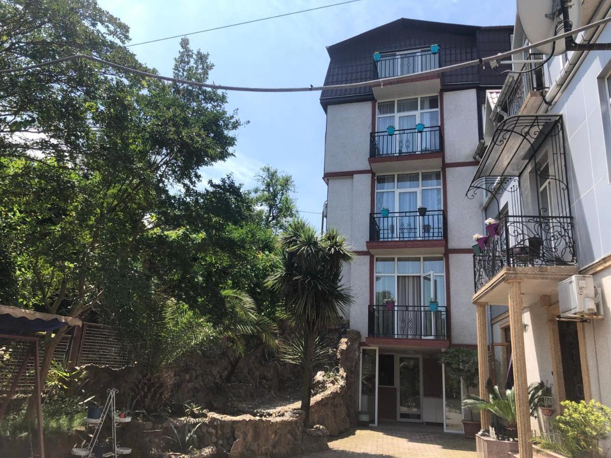Irakli Guest House Makhinjauri Exterior foto