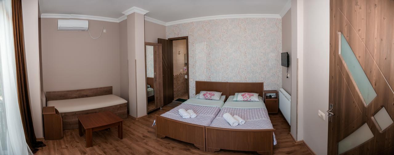 Irakli Guest House Makhinjauri Exterior foto